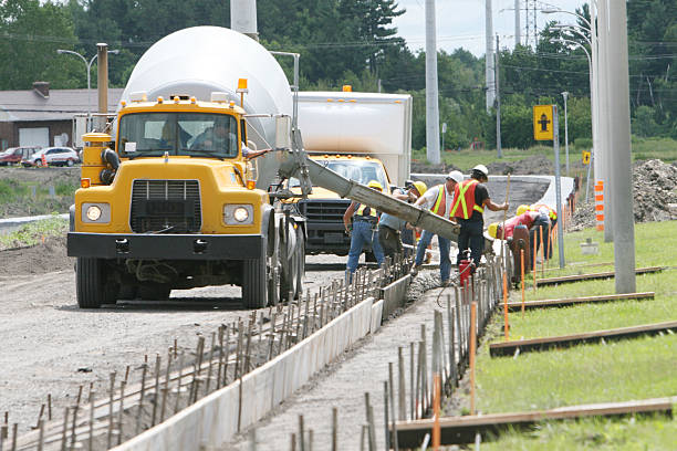 Best Concrete Repair Services  in Loogootee, IN